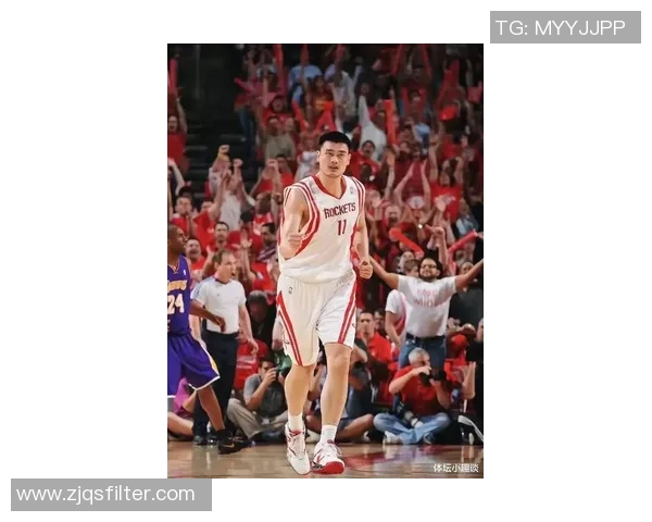 姚明篮球颁奖盛典回顾：致敬传奇球员与未来篮球之星的辉煌时刻